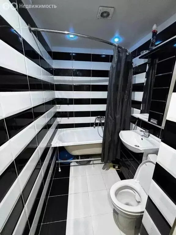 Квартира-студия: микрорайон Мелиораторов, улица Голышева, 4 (20.9 м) - Фото 1