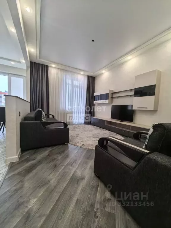 3-к кв. Кабардино-Балкария, Нальчик Балкарская ул., 97к1 (115.0 м) - Фото 1