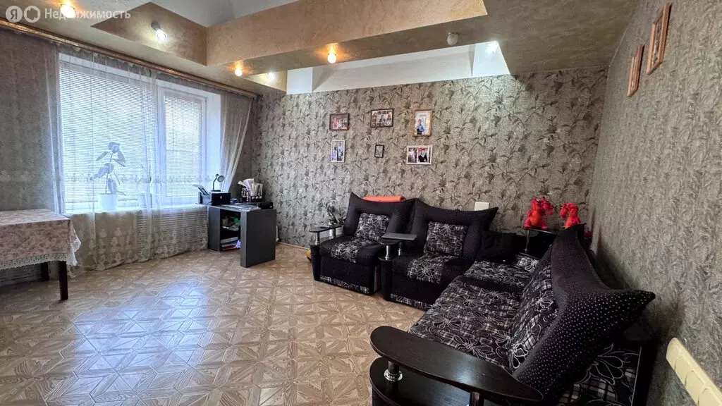 3-комнатная квартира: Оренбургская область, село Грачёвка, ... - Фото 1