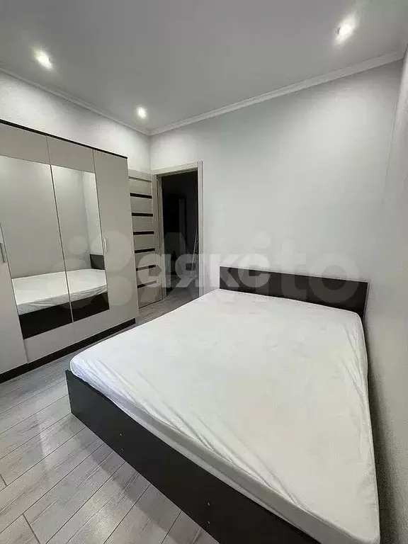 2-к. квартира, 43 м, 2/9 эт. - Фото 0