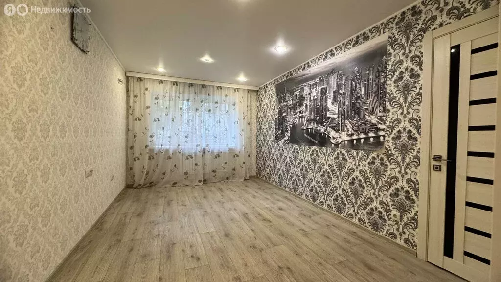 3-комнатная квартира: Саратов, проспект Строителей, 80 (51.7 м) - Фото 0