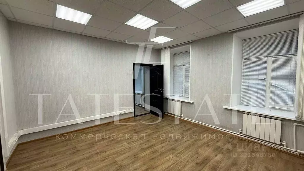 Помещение свободного назначения в Татарстан, Казань ул. Лесгафта, 4 ... - Фото 1