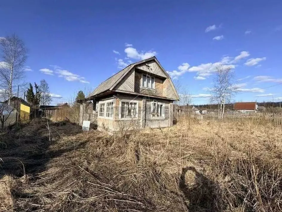 Дом в Новгородская область, Маловишерское городское поселение, д. ... - Фото 1