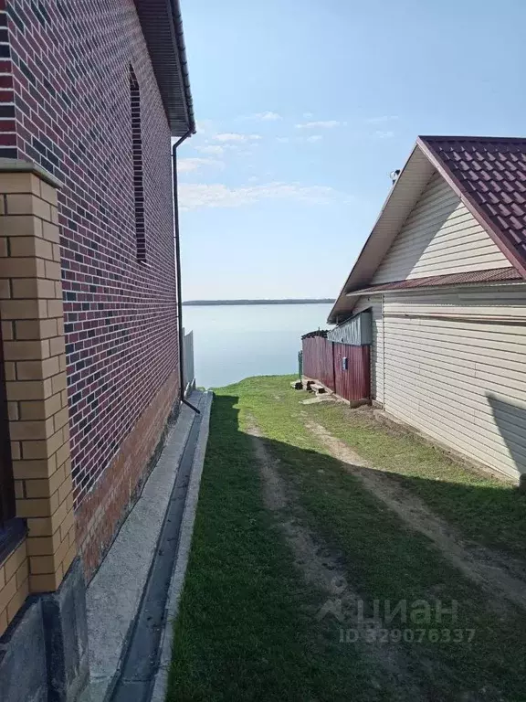 Участок в Самарская область, Октябрьск Толстовский пер. (3.0 сот.) - Фото 1