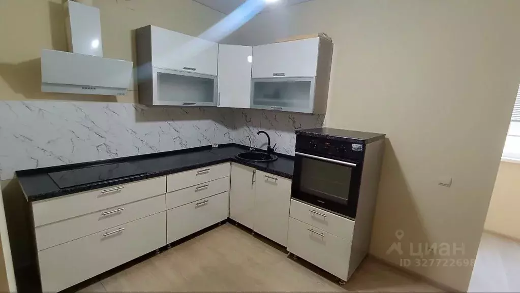 1-к кв. Астраханская область, Астрахань Московская ул., 106/79 (44.8 ... - Фото 1