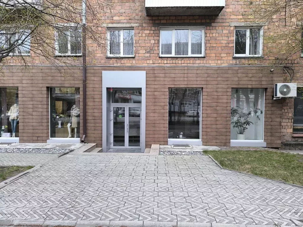 Торговая площадь в Хакасия, Абакан ул. Карла Маркса, 2 (380 м) - Фото 1