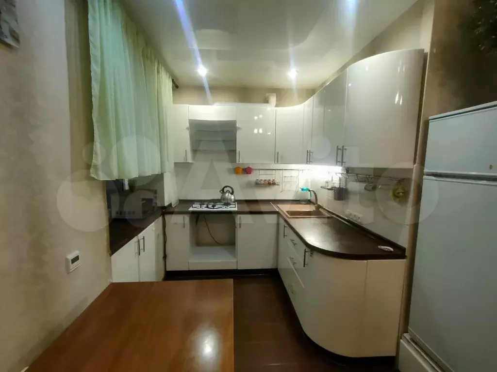 3-к. квартира, 60,8 м, 5/5 эт. - Фото 0