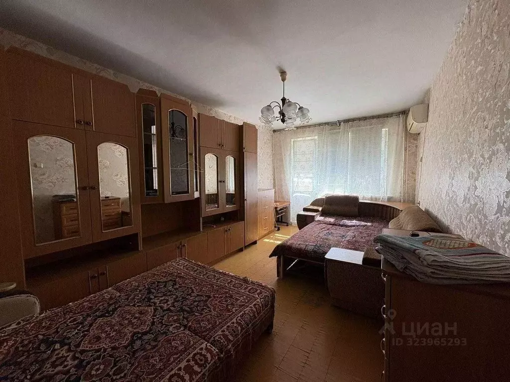 2-к кв. Волгоградская область, Волгоград ул. 50 лет Октября, 24 (54.0 ... - Фото 1