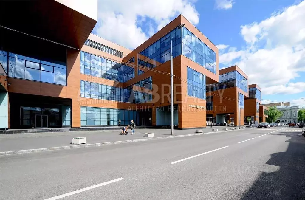 Помещение свободного назначения в Москва ул. Усачева, 2С1 (1080 м) - Фото 1