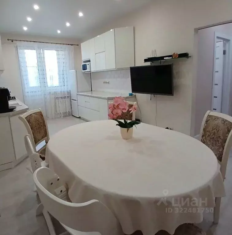 2-к кв. Ростовская область, Ростов-на-Дону ул. Матросова, 35 (64.1 м) - Фото 0