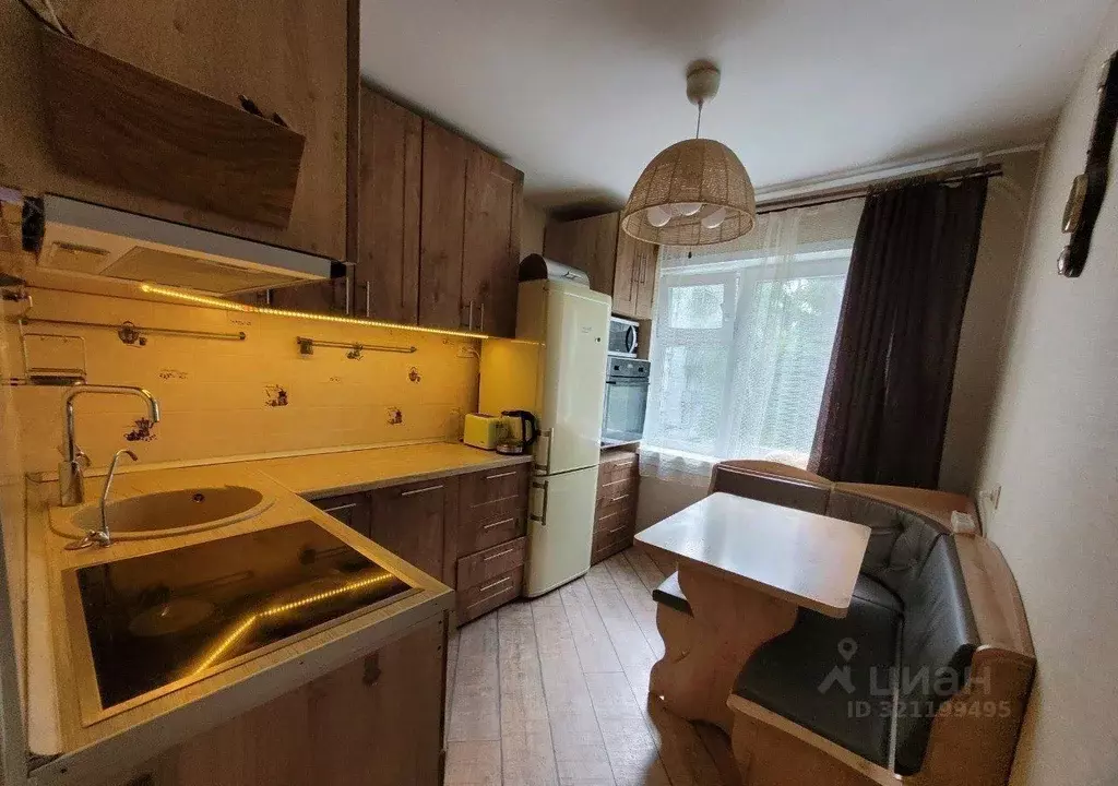 3-к кв. Новосибирская область, Новосибирск Академгородок мкр, ул. ... - Фото 1