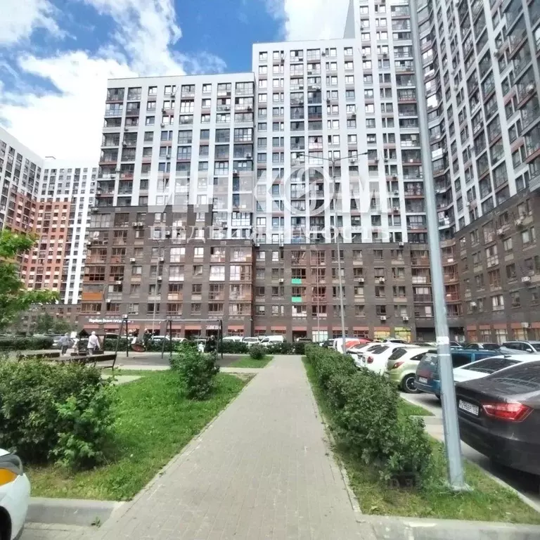 3-к кв. Московская область, Балашиха ш. Косинское, 6 (78.4 м) - Фото 0