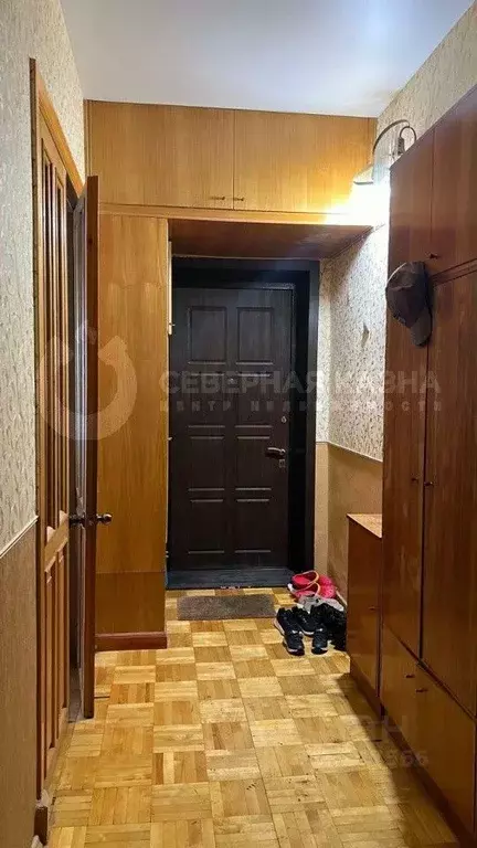 Комната Свердловская область, Екатеринбург ул. Воеводина, 4 (18.0 м) - Фото 0