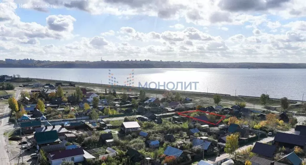 Участок в посёлок городского типа Сосновка, Сосновская улица, 9 (9.67 ... - Фото 0