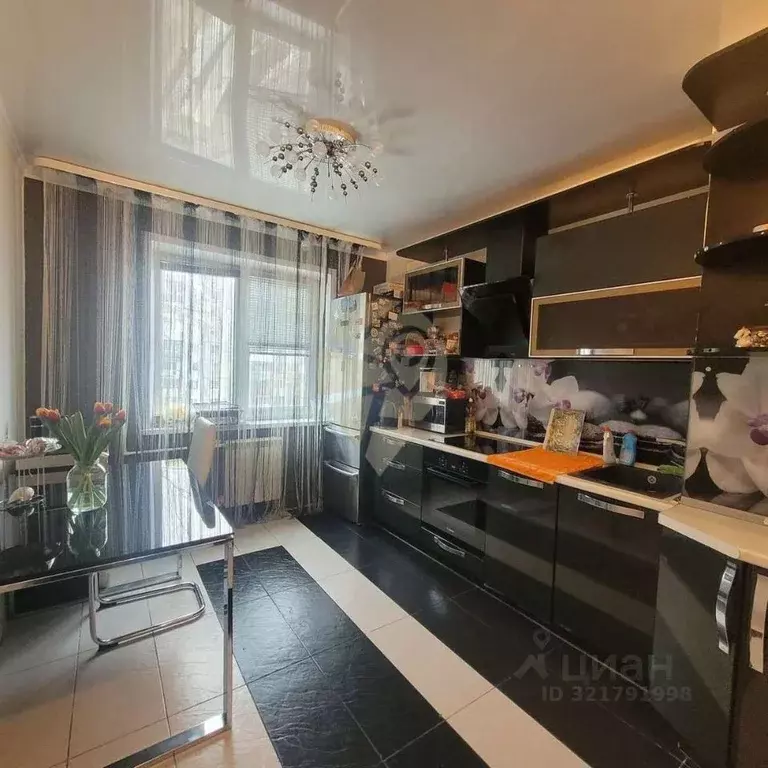 3-к кв. Белгородская область, Старый Оскол Жукова мкр, 24А (61.8 м) - Фото 0