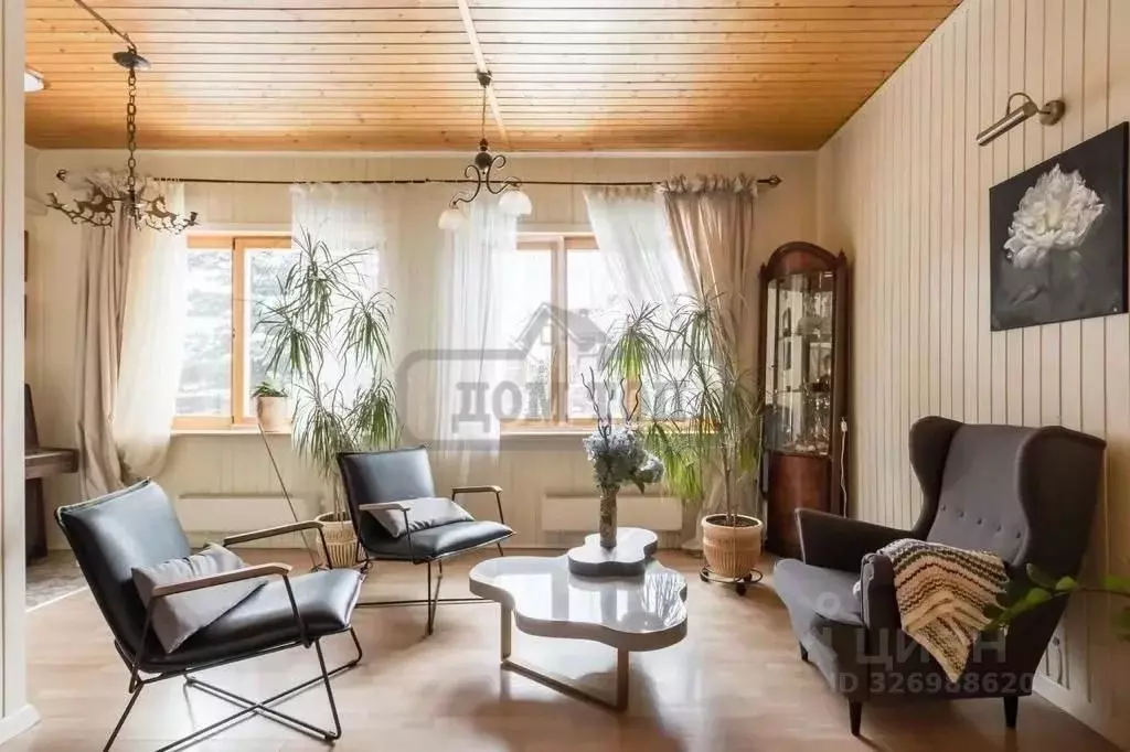 Дом в Московская область, Одинцовский городской округ, д. Супонево  ... - Фото 1