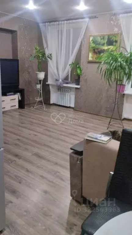 3-к кв. Волгоградская область, Волгоград ул. Германа Титова, 8 (66.1 ... - Фото 1