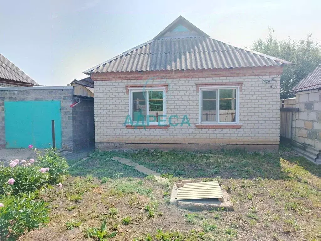 Дом в Белгородская область, Новооскольский муниципальный округ, с. ... - Фото 1