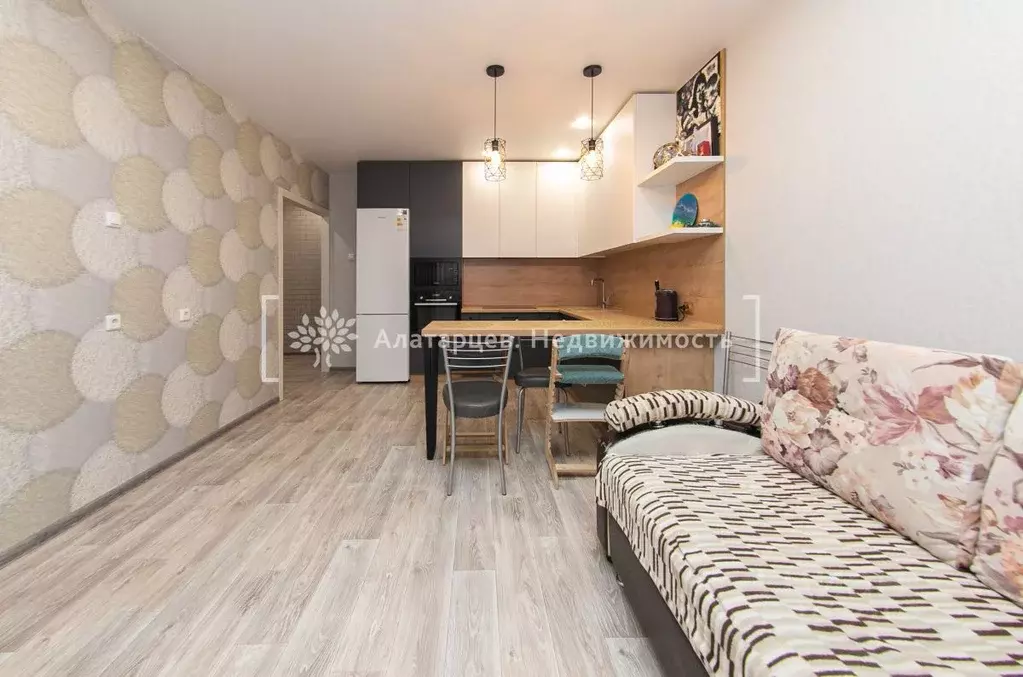 3-к кв. Томская область, Томск Речной пер., 6 (59.0 м) - Фото 1