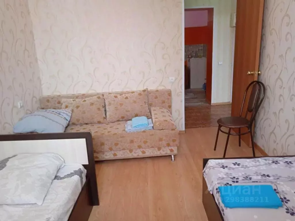 Комната Оренбургская область, Гай Молодежная ул., 79 (10.0 м) - Фото 1