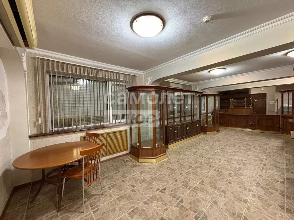 Помещение свободного назначения в Калужская область, Калуга ул. ... - Фото 2