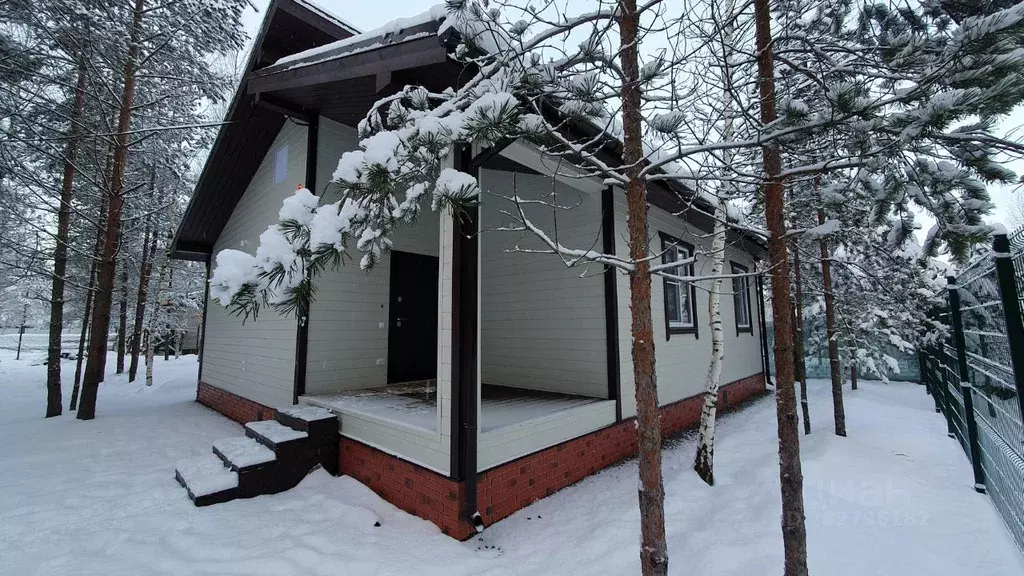 Дом в Ленинградская область, Гатчинский район, Вырица городской ... - Фото 1