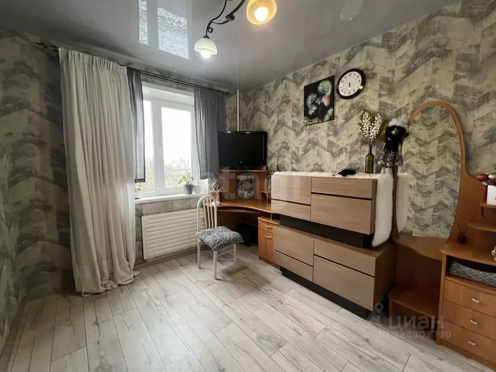 Комната Пермский край, Пермь ул. Милиционера Власова, 17/6 (10.0 м) - Фото 2