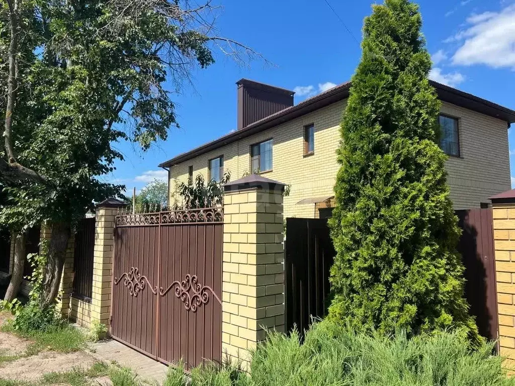 Таунхаус в Воронежская область, Воронеж ул. Украинская, 40/1 (172 м) - Фото 1