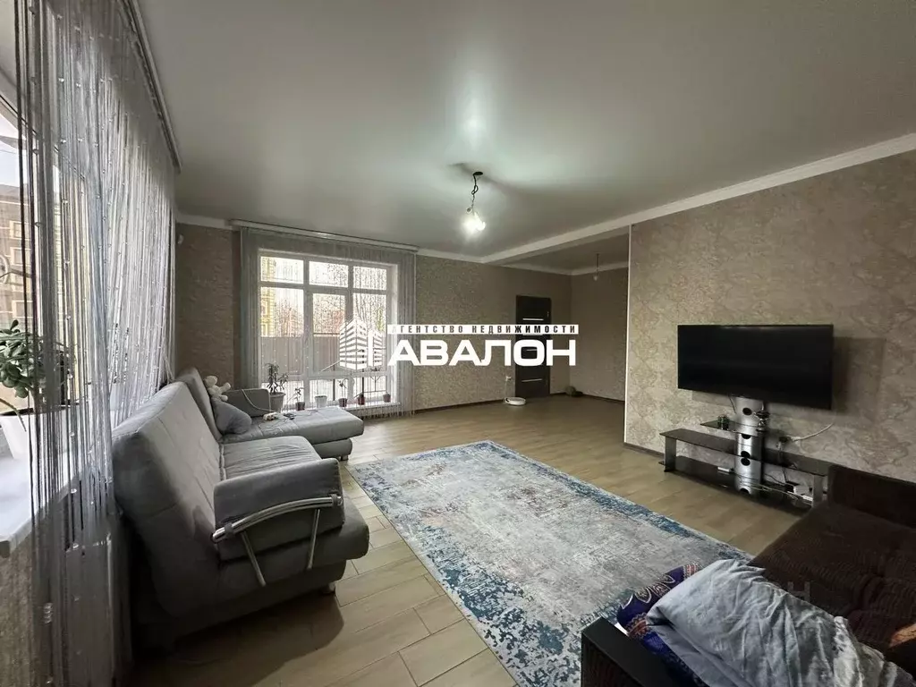 Дом в Ставропольский край, Ессентуки ул. Имени Н. Панасенко (160 м) - Фото 1