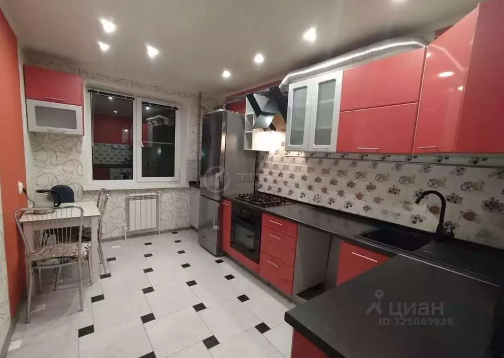 2-к кв. Калужская область, Калуга ул. Братьев Луканиных, 19 (56.1 м) - Фото 1