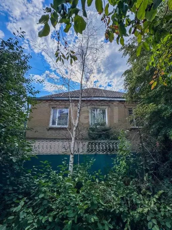 Дом в Ростовская область, Аксай ул. Буденного (190 м) - Фото 0