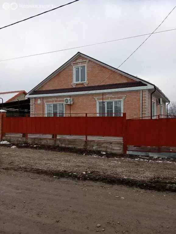 Дом в Новокубанск, улица Демьяна Бедного, 4 (195.1 м) - Фото 0