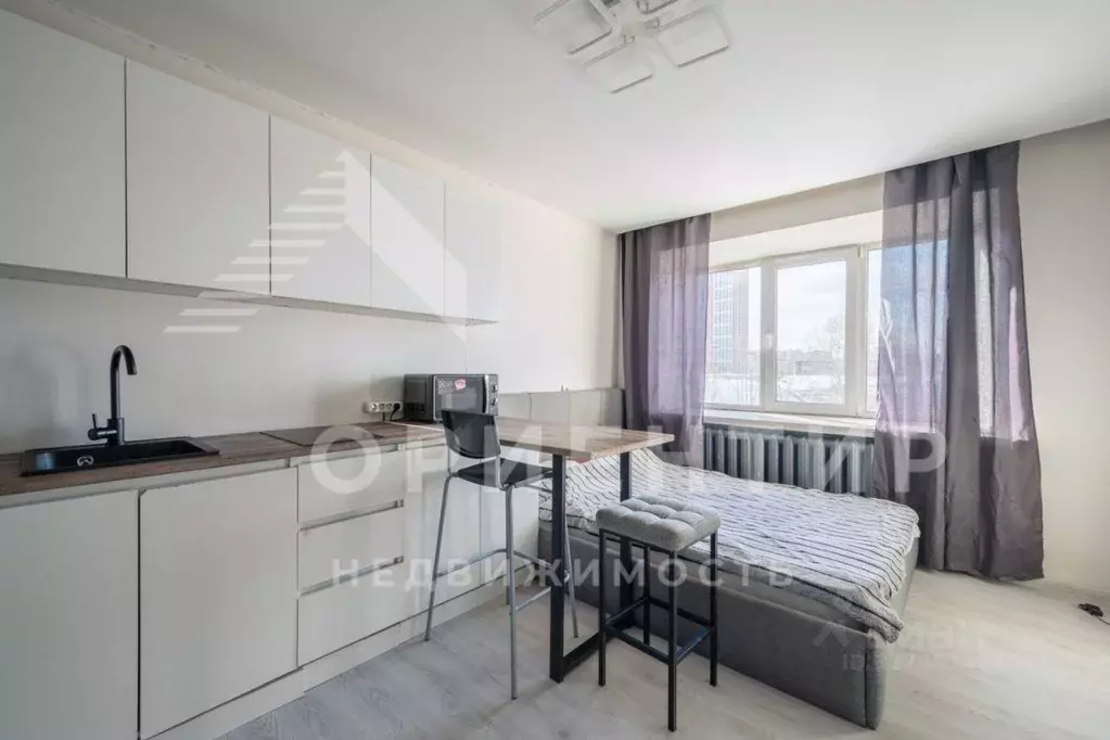 Комната Свердловская область, Екатеринбург пер. Выездной, 8А (16.9 м) - Фото 1