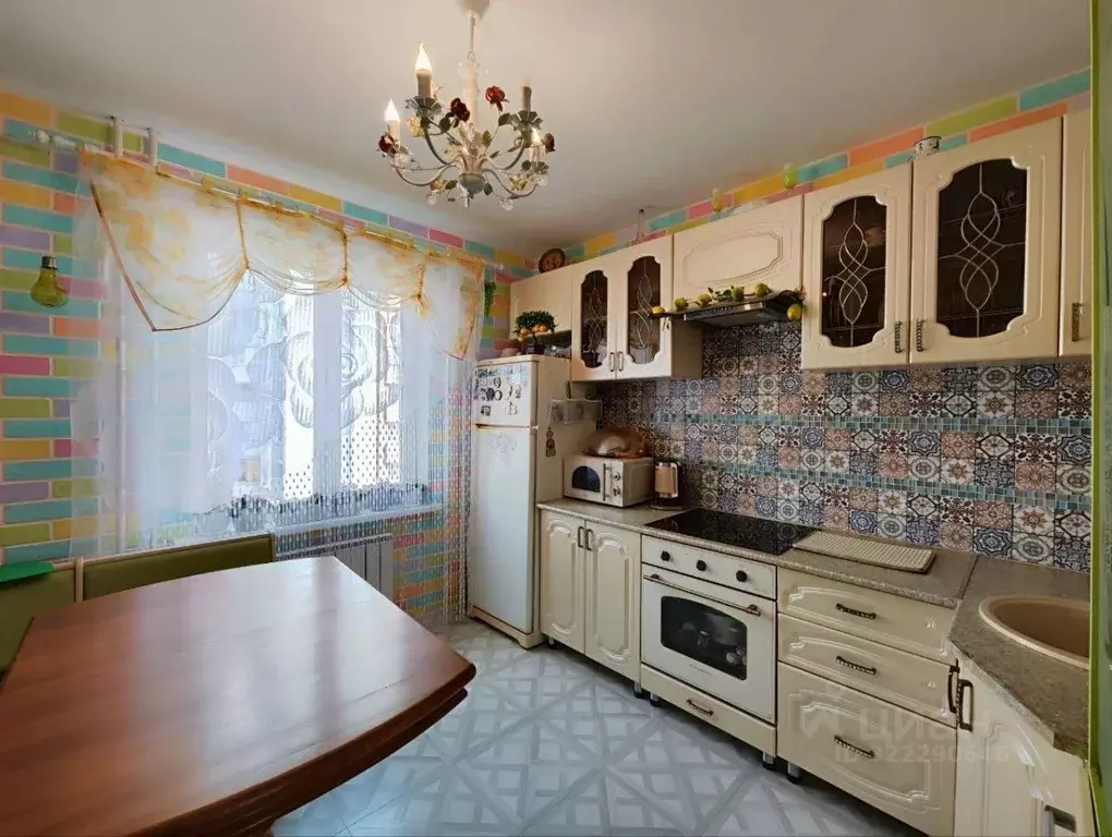 3-к кв. Пензенская область, Пенза ул. 65-летия Победы, 3 (73.6 м) - Фото 1