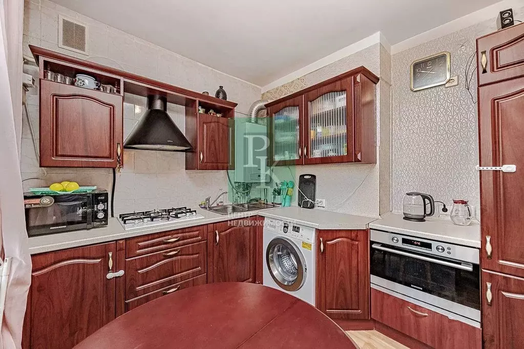 2-к кв. Севастополь просп. Античный, 3 (65.7 м) - Фото 2