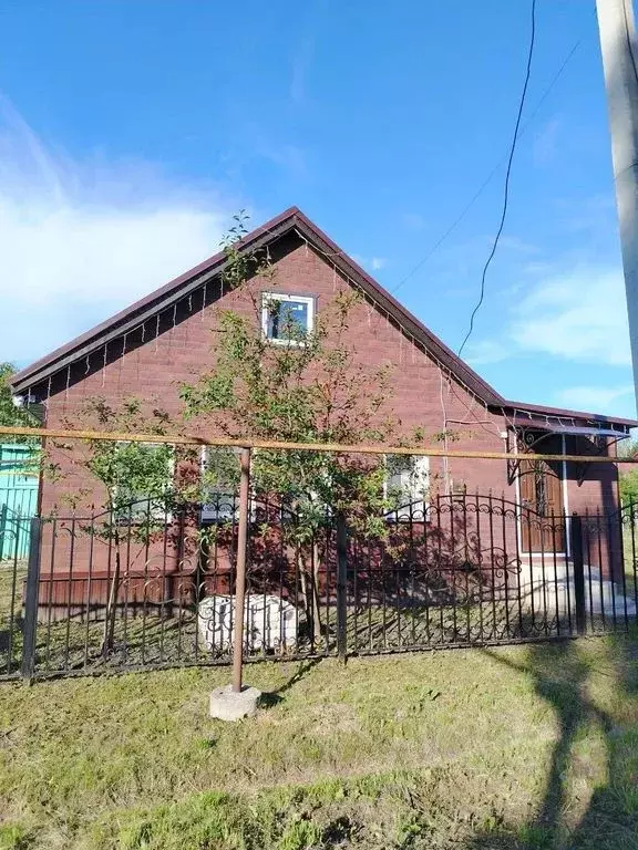 Дом в Ивановская область, Пучеж Первомайская ул., 83 (81 м) - Фото 1