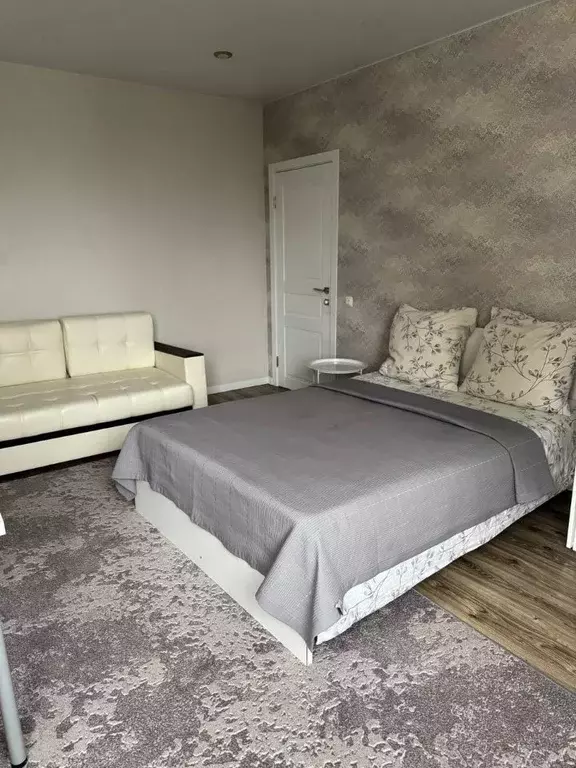 2-к кв. Чувашия, Чебоксары Университетская ул., 14к1 (56.3 м) - Фото 2