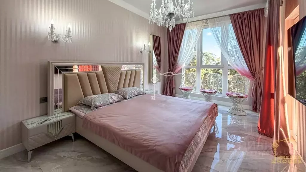 3-к кв. Крым, Ялта ул. Щорса, 10В (71.7 м) - Фото 1