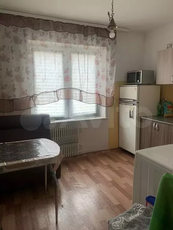 1-к. квартира, 37 м, 1/10 эт. - Фото 1