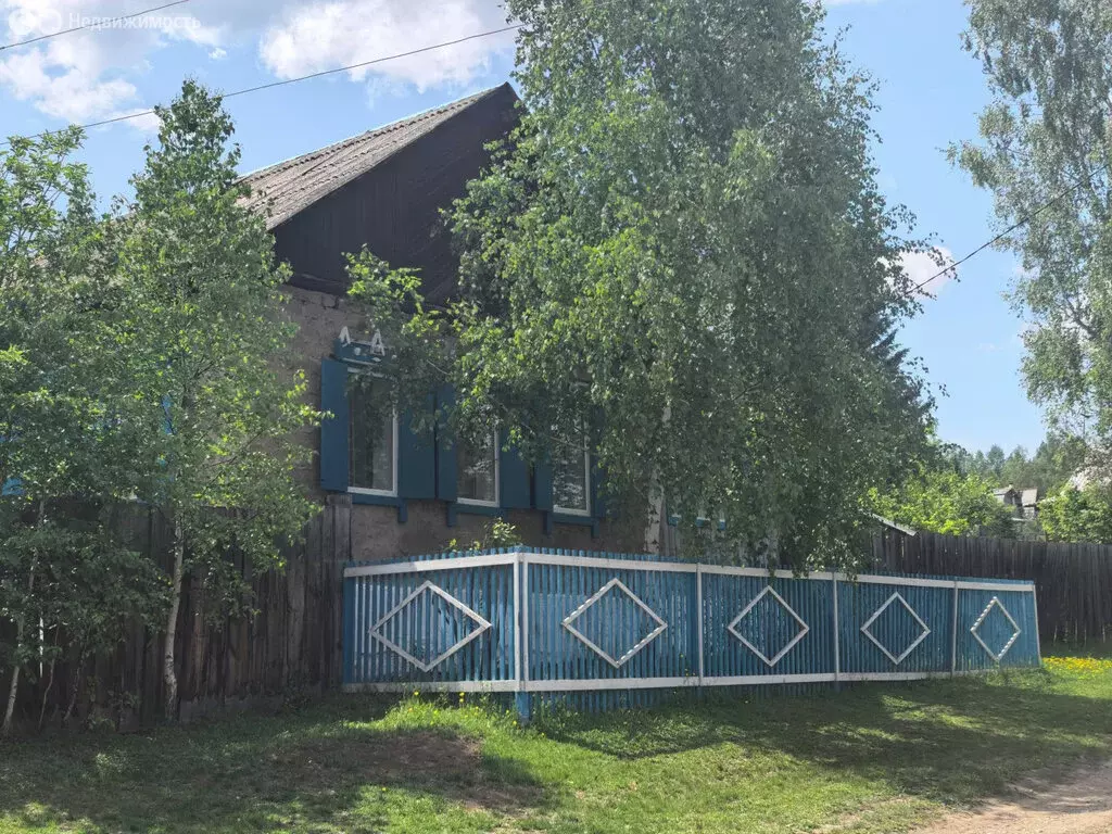 Дом в Прибайкальский район, село Старое Татаурово (70 м) - Фото 0