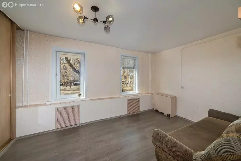 2-комнатная квартира: Иркутск, Киевская улица, 21 (39 м) - Фото 1