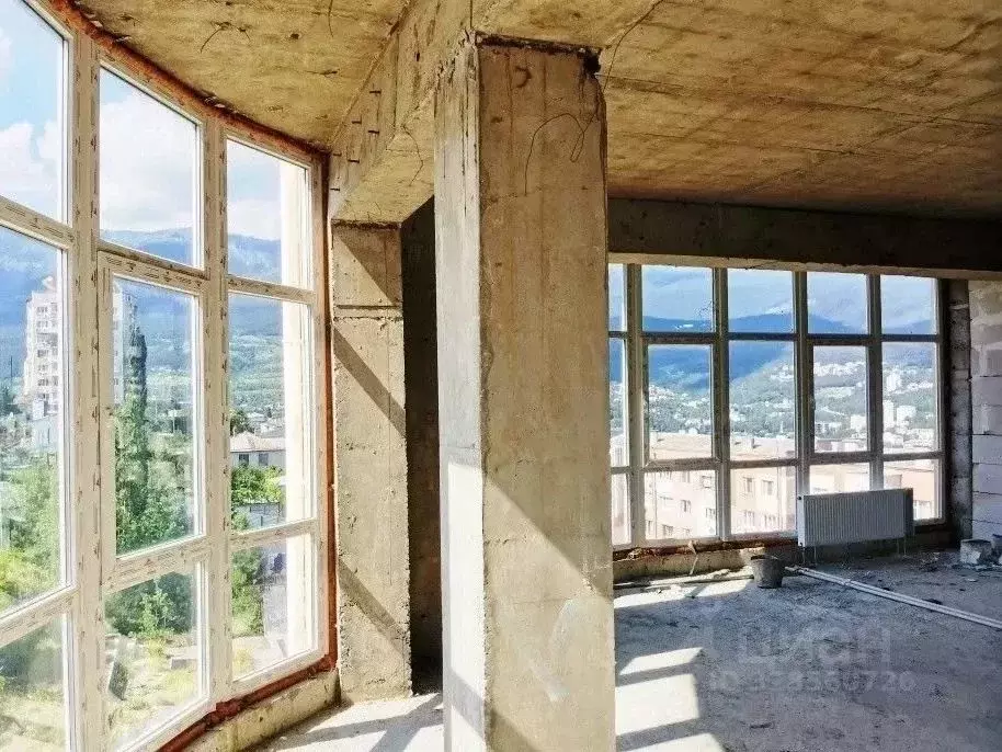 Свободной планировки кв. Крым, Ялта ул. Ореховая, 23А (60.5 м) - Фото 1