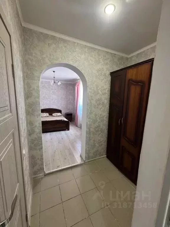 2-к кв. Краснодарский край, Геленджик ул. Шмидта, 67 (65.0 м) - Фото 0