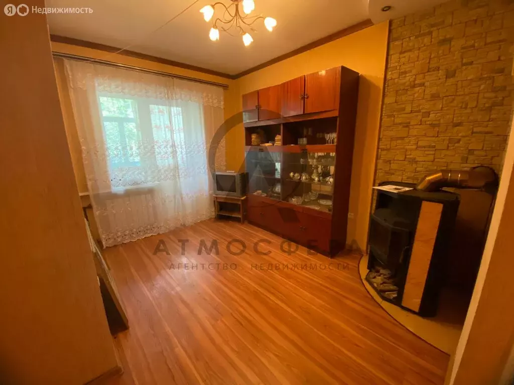 3-комнатная квартира: Туапсе, Железнодорожный переулок, 1 (50.9 м) - Фото 1