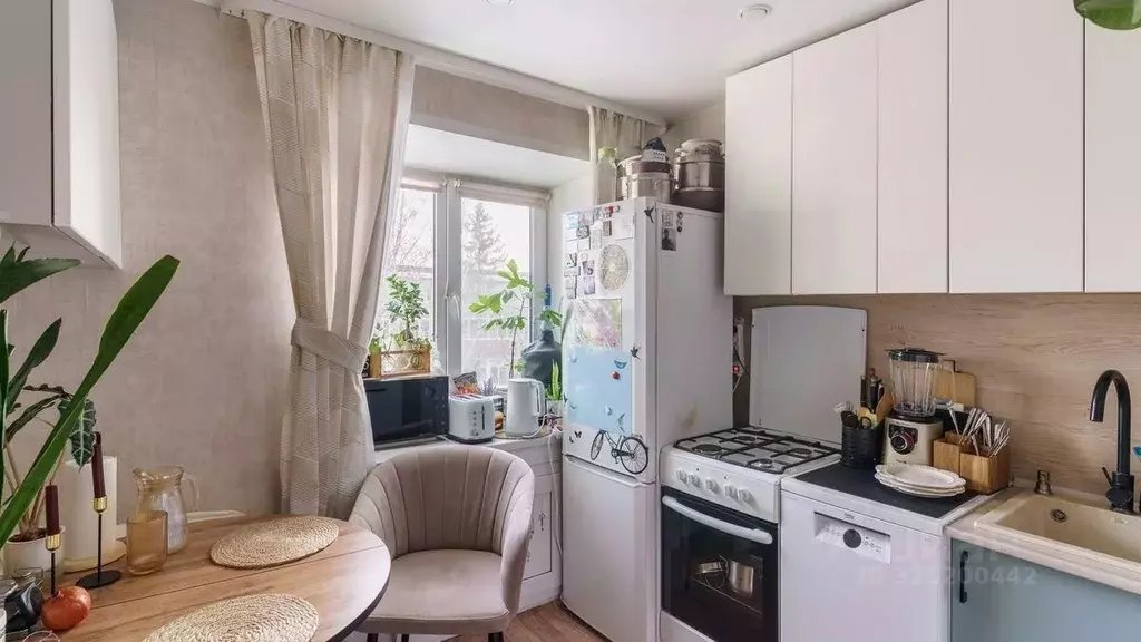 1-к кв. Тюменская область, Тюмень ул. Республики, 158 (30.4 м) - Фото 1