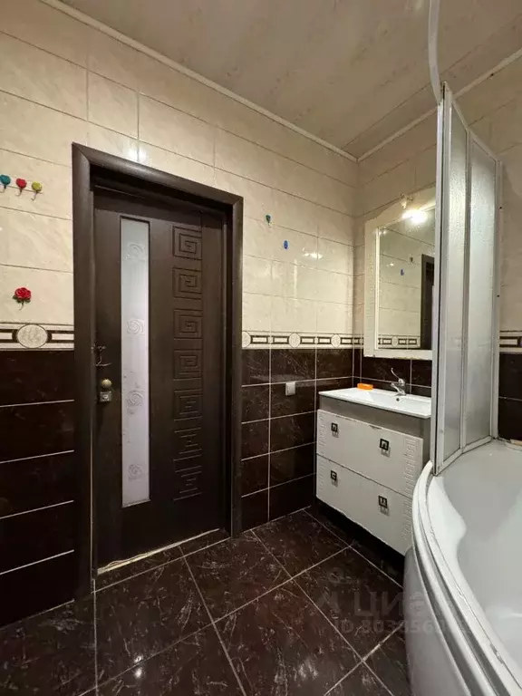 3-к кв. Ярославская область, Ярославль ул. Нефтяников, 4 (120.0 м) - Фото 2