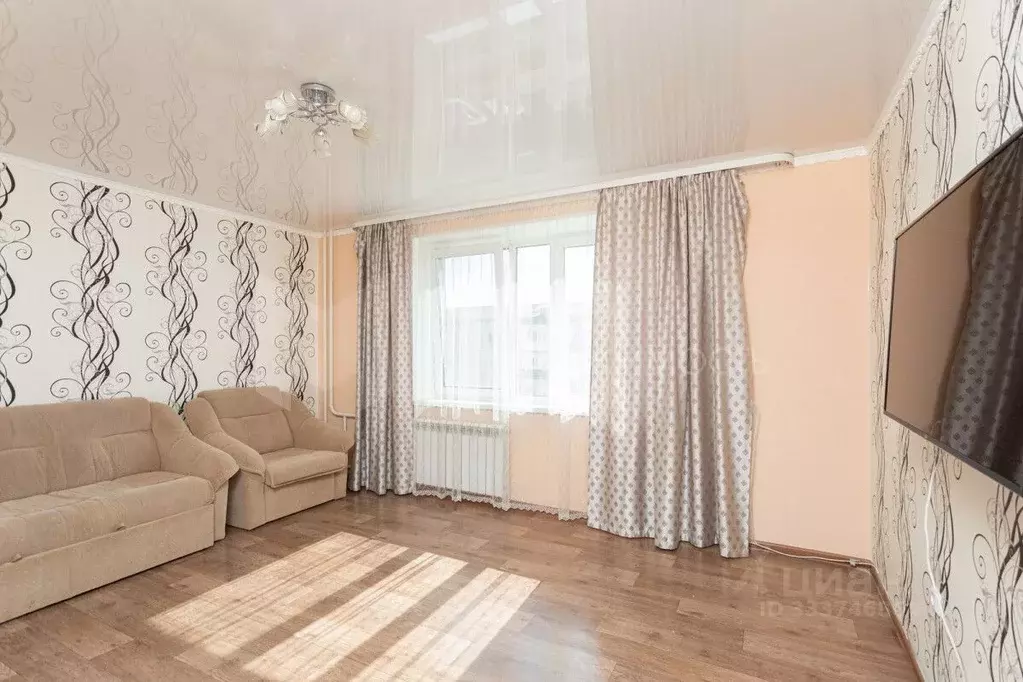 2-к кв. Тюменская область, Тюмень ул. Жуковского, 88/1 (61.0 м) - Фото 1