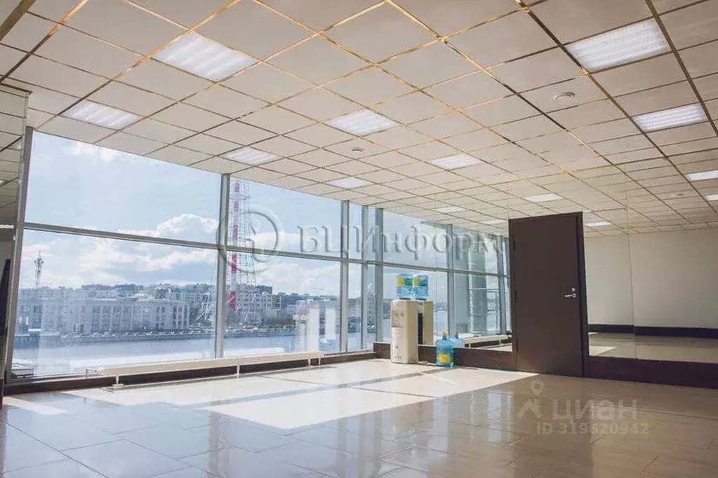 Офис в Санкт-Петербург Выборгская наб., 55к1 (138 м) - Фото 0