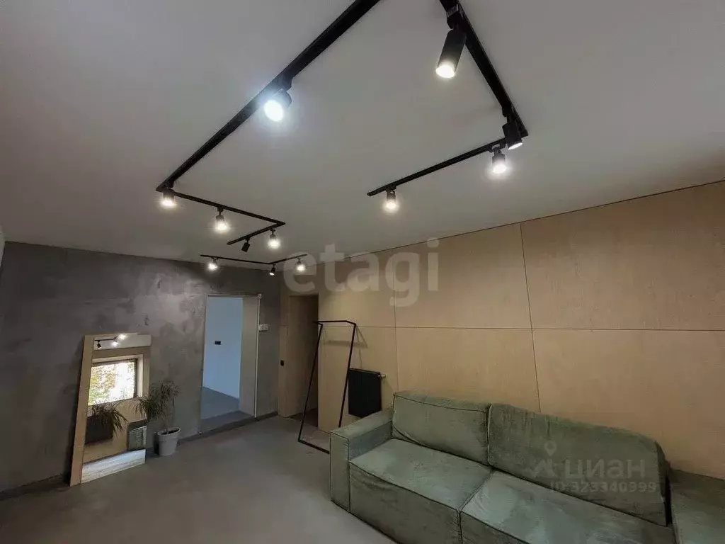 Помещение свободного назначения в Ульяновская область, Ульяновск пер. ... - Фото 1