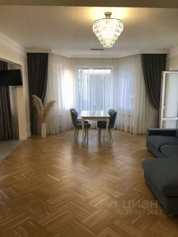 3-к кв. Калининградская область, Калининград Пражская ул., 3 (103.0 м) - Фото 1